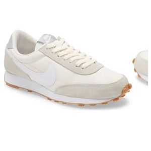 Nike Daybreak Sneaker